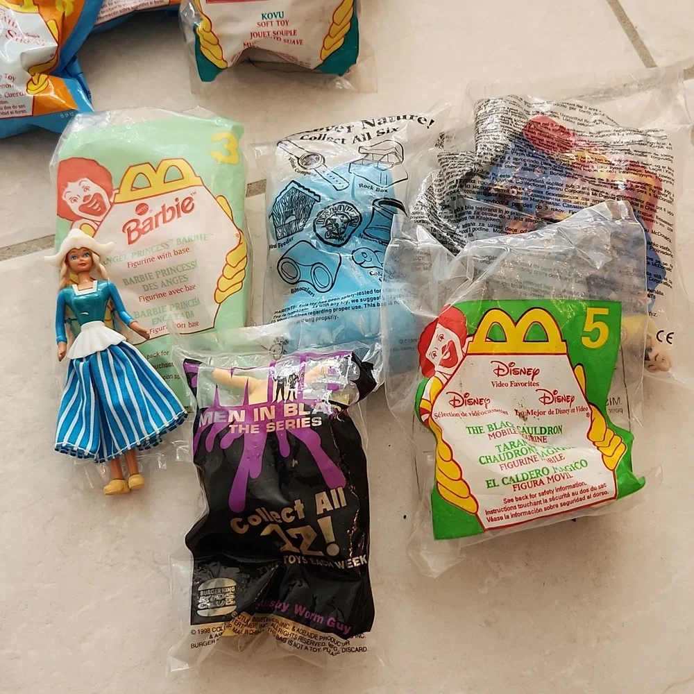 Vtg 32 Happy Meal Toys Late 1990s McDonald's Burger King Taco Bell Chick-fil-A - Picture 6 of 9